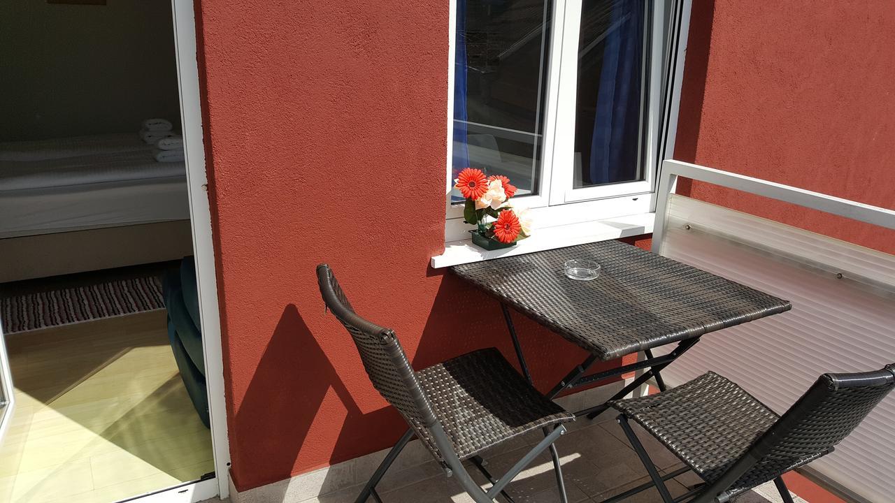 Apartmani Fuckar クラピンスケ・トプリツェ エクステリア 写真